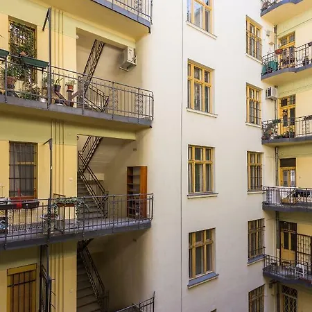 Lucky 7 Appartamento Budapest
