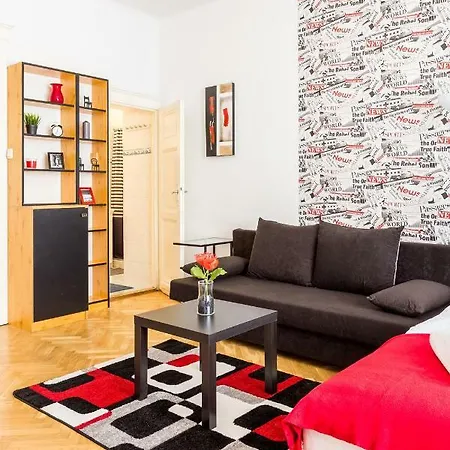 Lucky 7 * Budapest